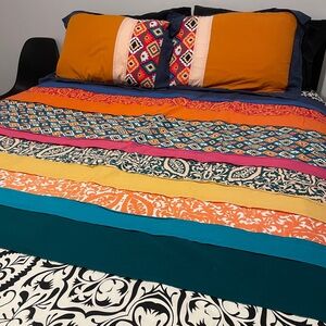 Anthropologie Florence Duvet Cover Set - Queen